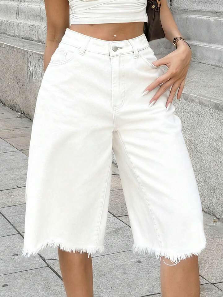 CM-BS174817 Women Casual Seoul Style Mid-Rise Distressed Frayed Hem Denim Shorts - White