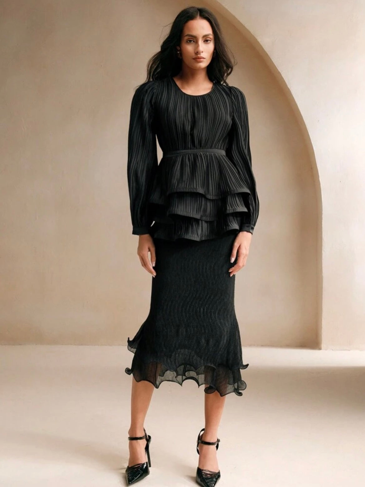 CM-TS222353 Women Elegant Seoul Style Round Neck Pleated Ruffle Hem Long Sleeve Blouse - Black