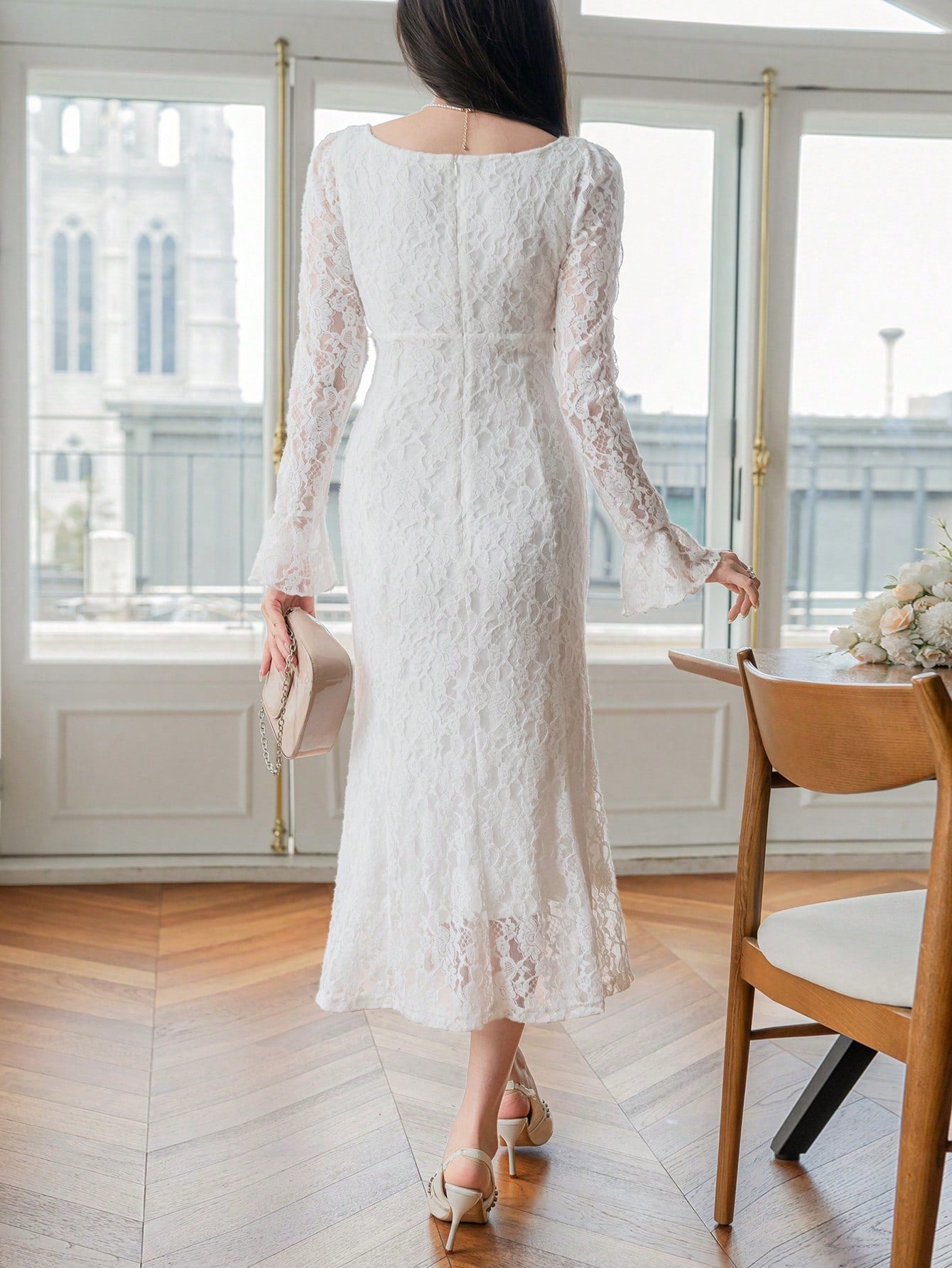 CM-DS994533 Women Elegant Seoul Style Lace Floral Embroidery Square Neck Mermaid Dress