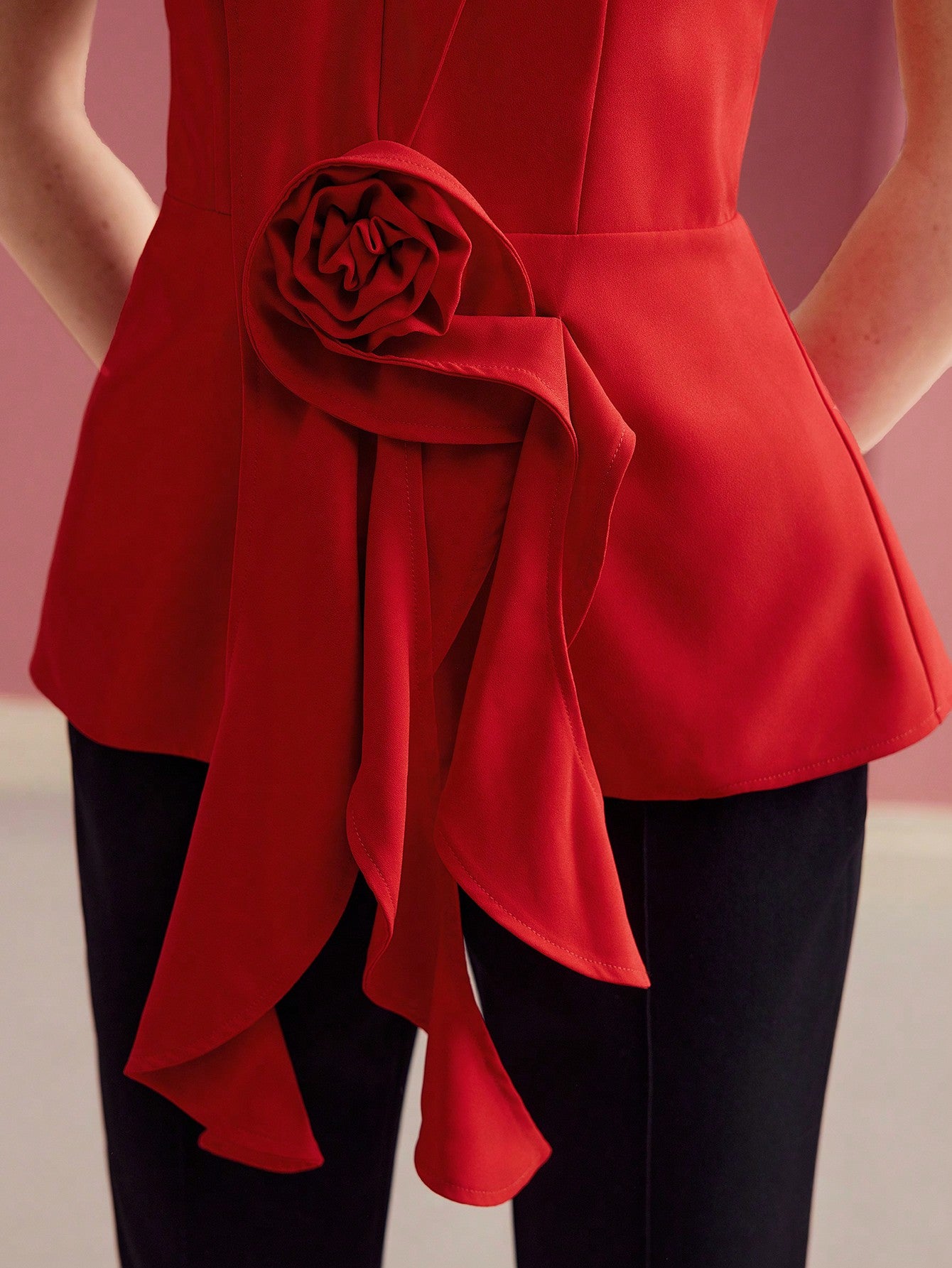 CM-TS882898 Women Elegant Seoul Style Floral Halterneck Sleeveless Asymmetrical Blouse - Red