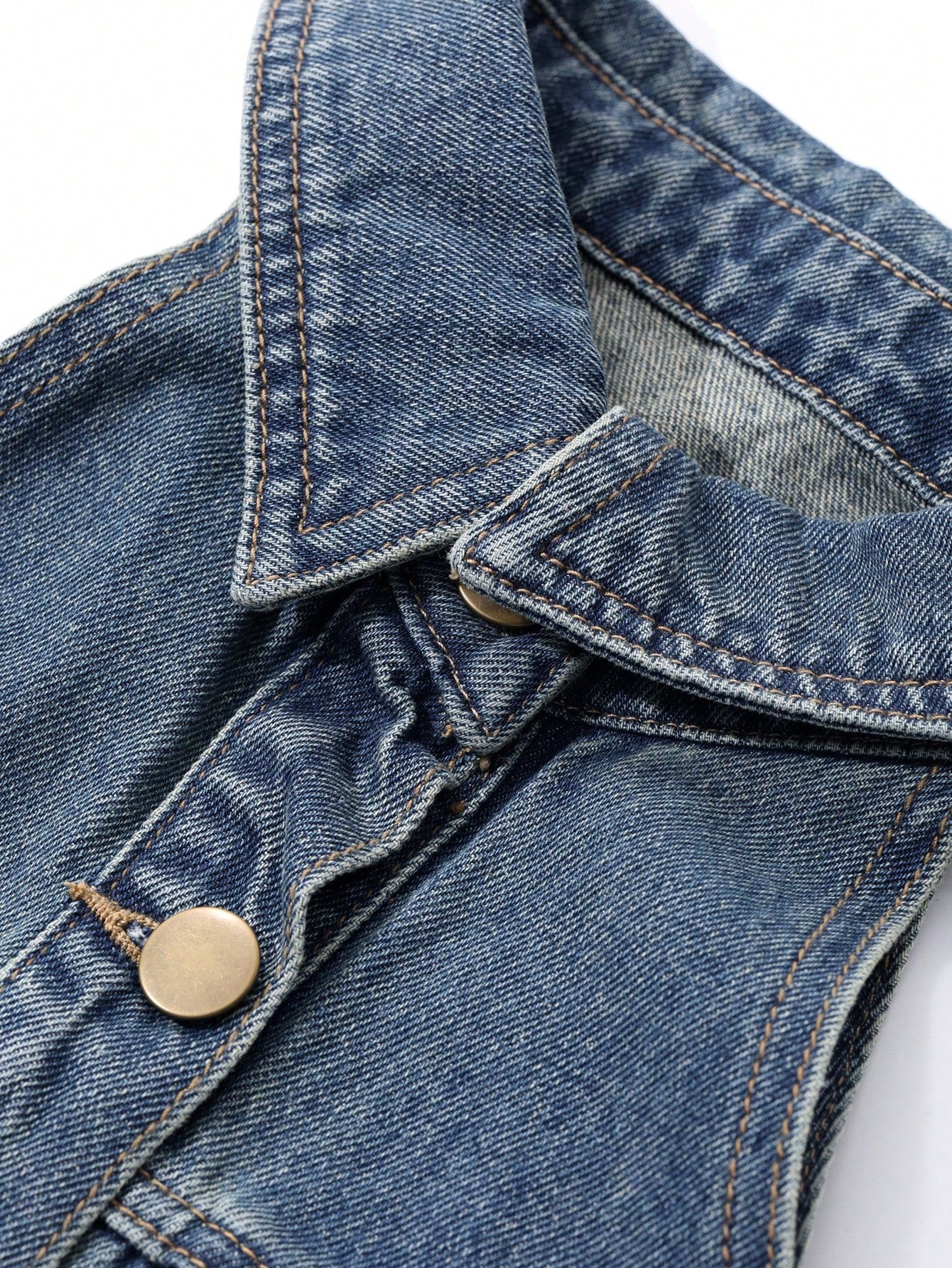 CM-DS374418 Women Casual Seoul Style Medium Wash Halter Neckline Sleeveless Button Denim Dress