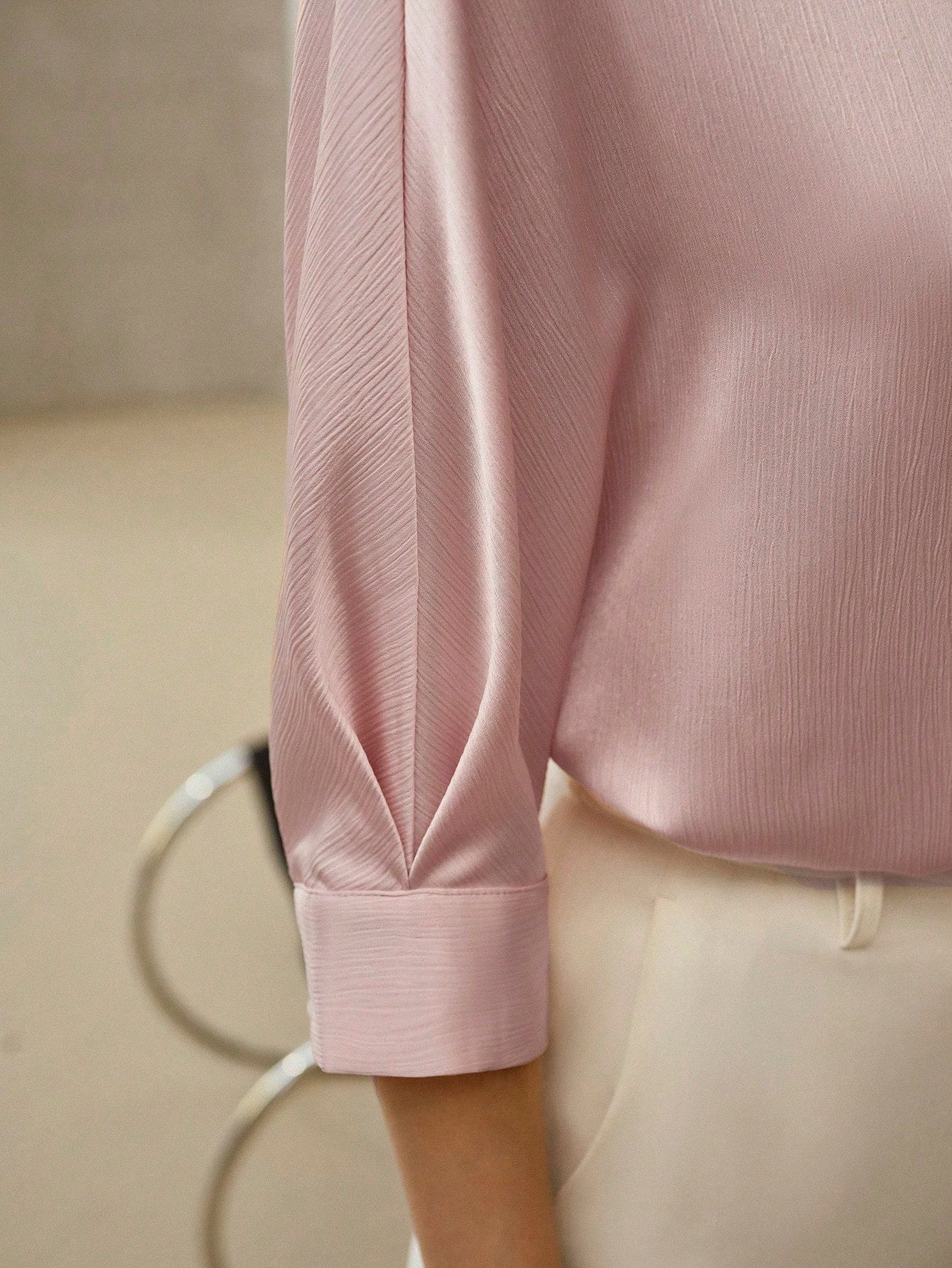 CM-TS366396 Women Casual Seoul Style Solid Keyhole Back Round Neck Half Sleeve Blouse - Baby Pink