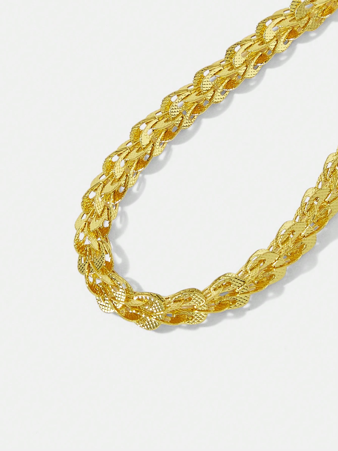 CM-AXS190227 Women Trendy Seoul Style 18K Gold Pleated Fish Scale Chain Bracelet