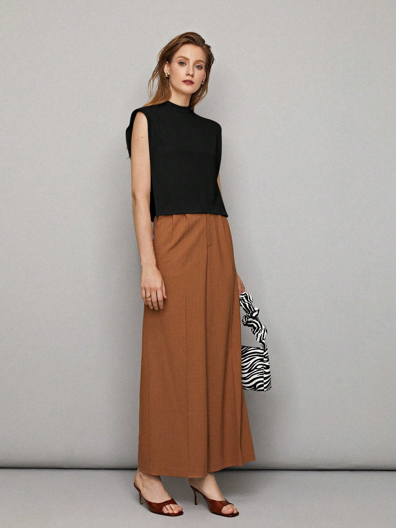 CM-TS094270 Women Casual Seoul Style Viscose Boxy Sleeveless Top - Black