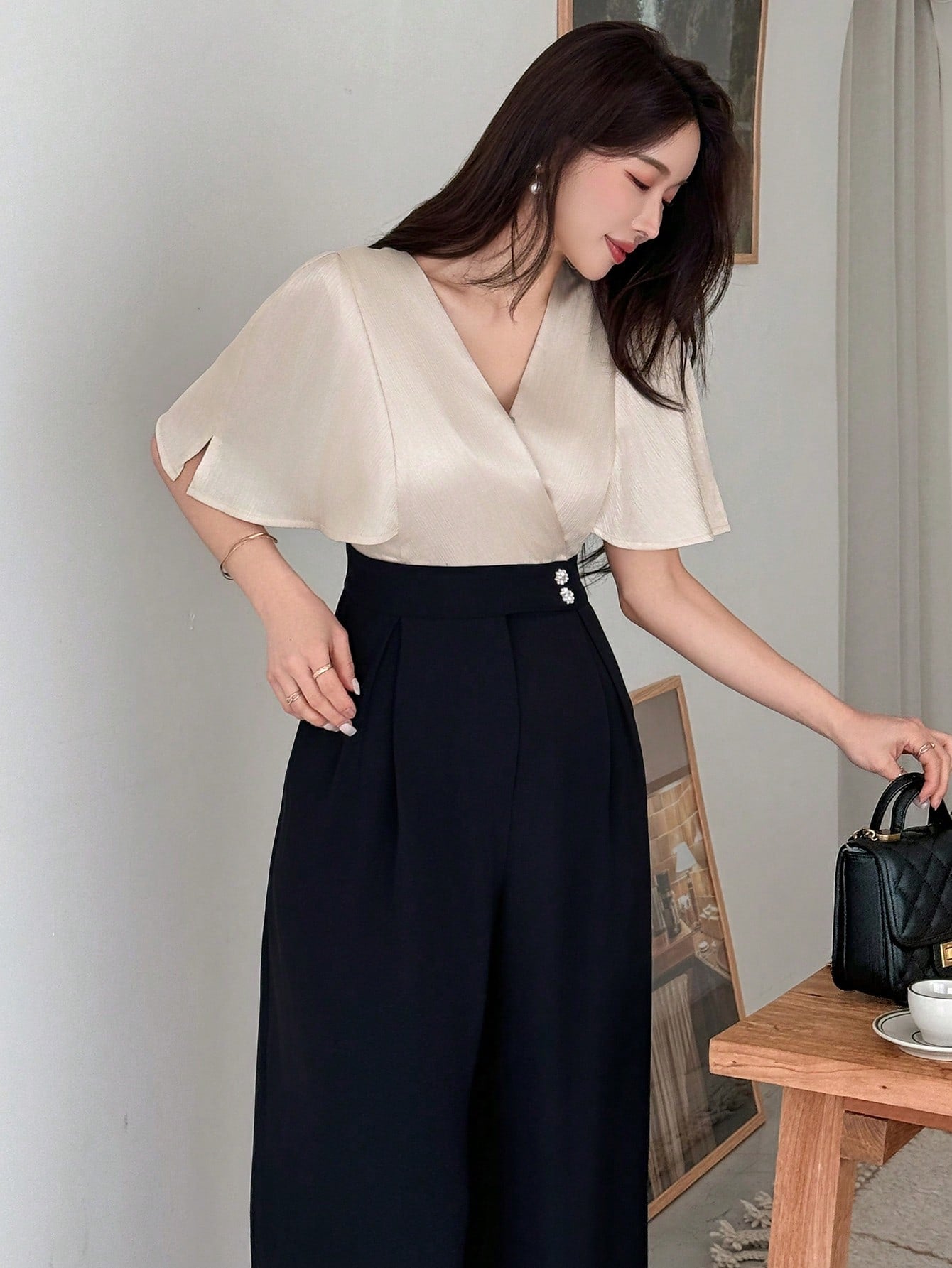 CM-JS787380 Women Elegant Seoul Style V-Neck Short Sleeve Colorblocking High Waist Jumpsuit