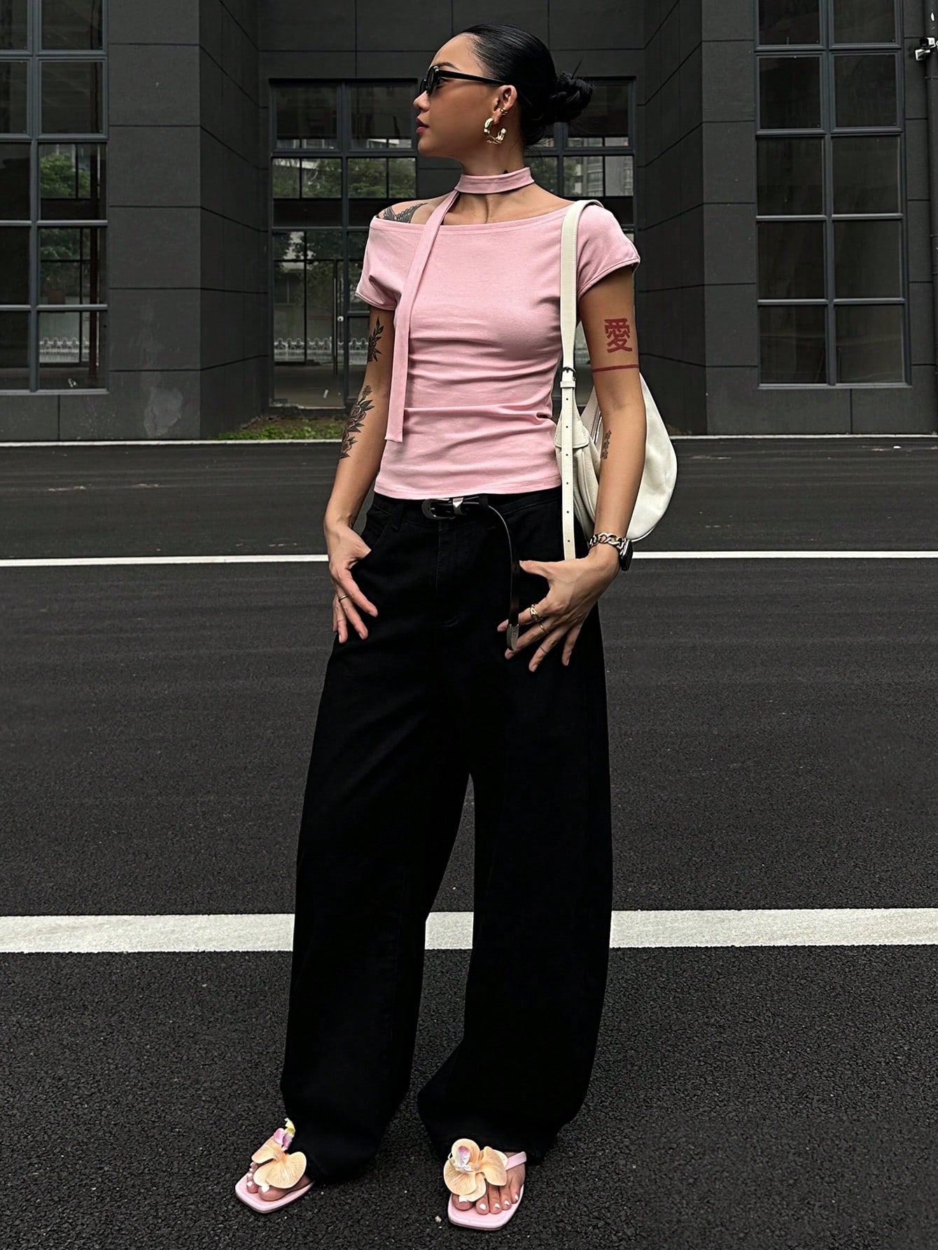 CM-BS036828 Women Casual Seoul Style Washed Mid Waist Baggy Straight Leg Denim Jeans - Black