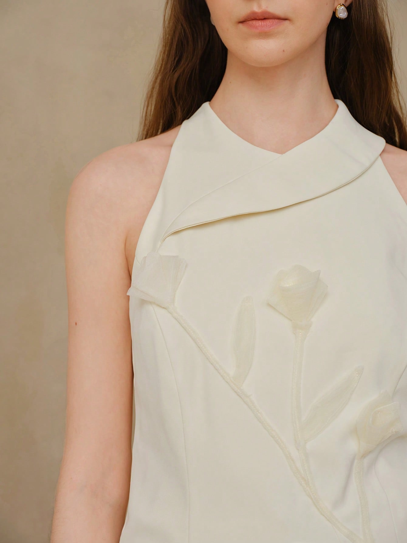 CM-TS957974 Women Elegant Seoul Style V-Neck Sleeveless Appliques Wrap Top - Apricot