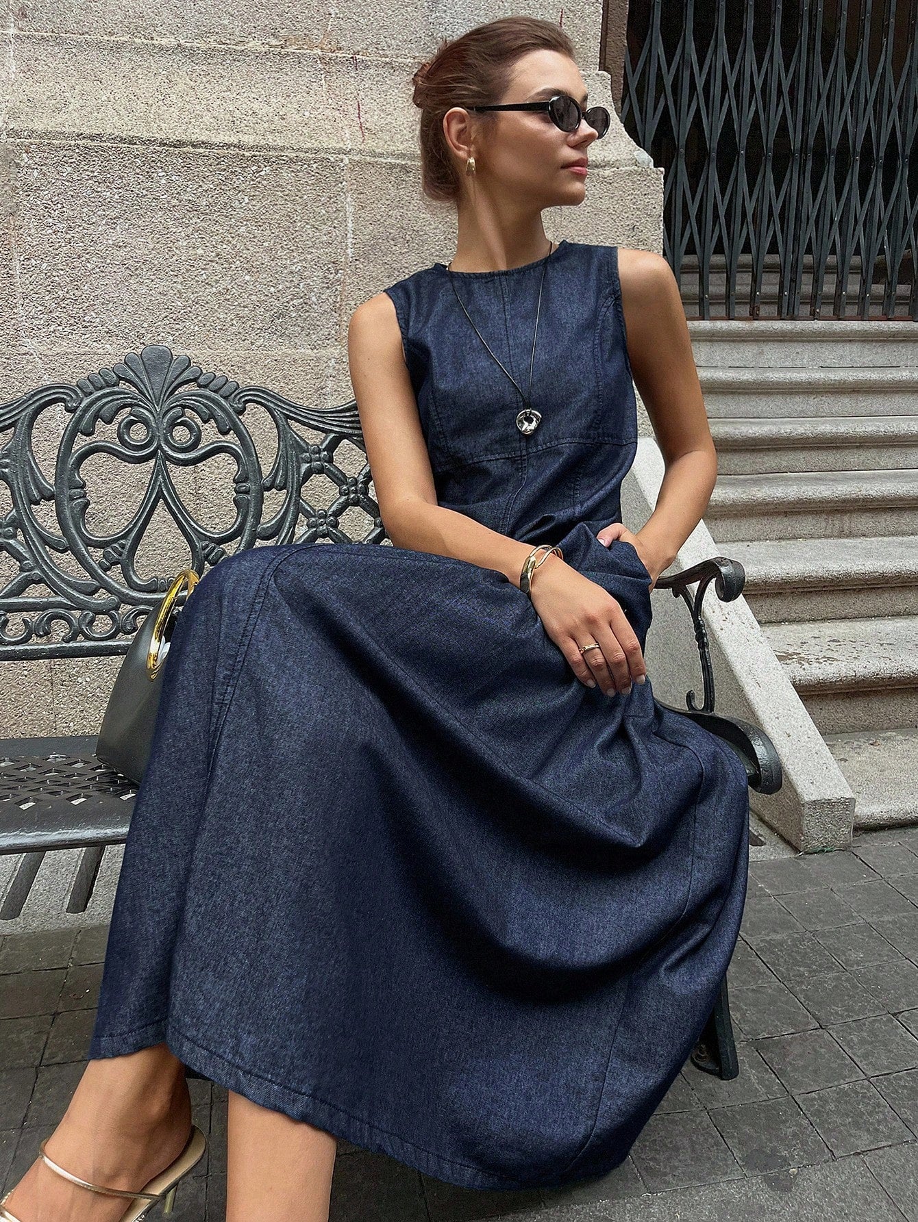 CM-DS180033 Women Casual Seoul Style Round Neck Sleeveless Long Dress - Blue
