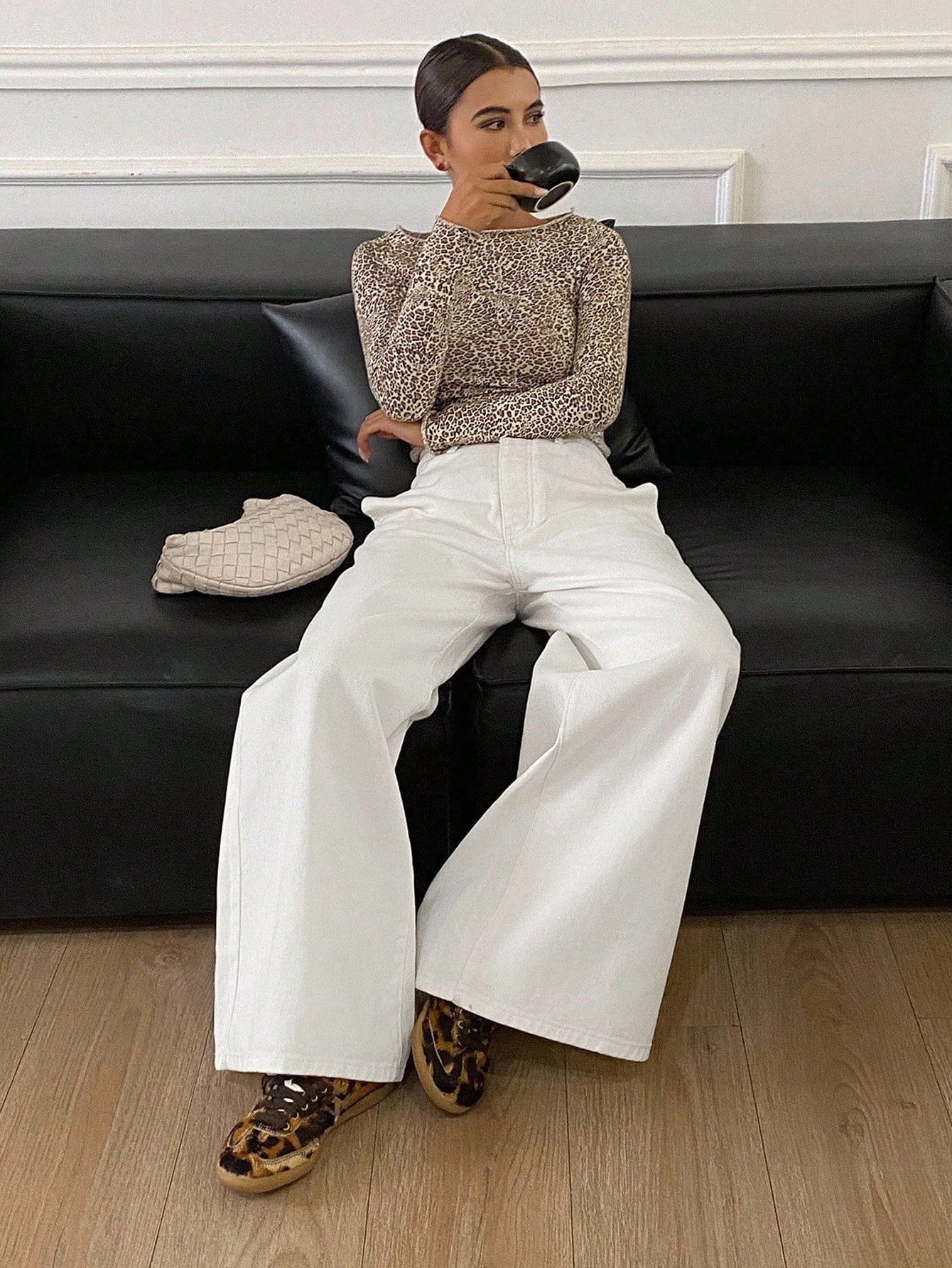 CM-BS822330 Women Casual Seoul Style Solid Color Mid Waist Baggy Wide Leg Button Jeans - White