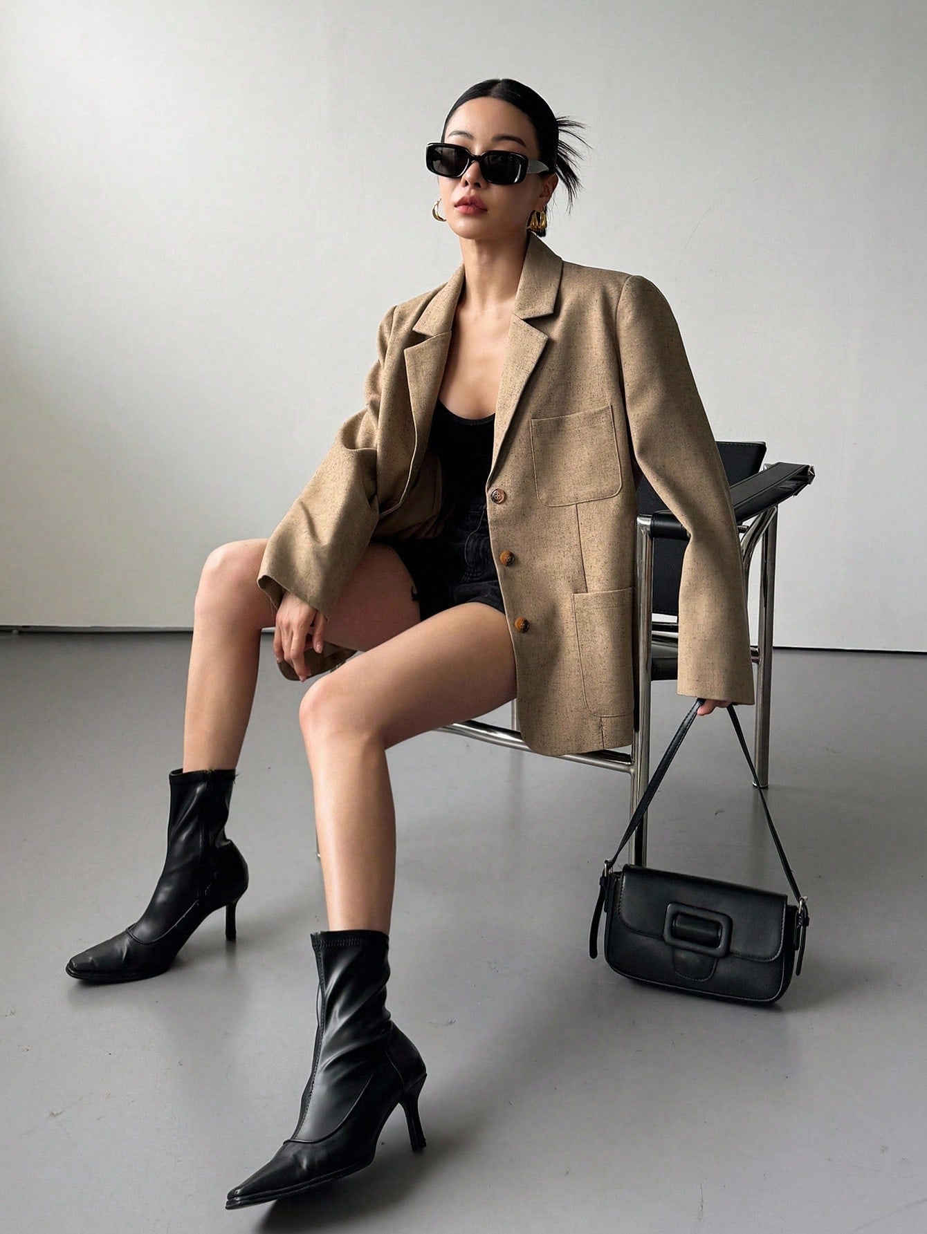 CM-CS693527 Women Casual Seoul Style Loose Long Sleeve Lapel Padded Shoulder Thick Jacket - Brown