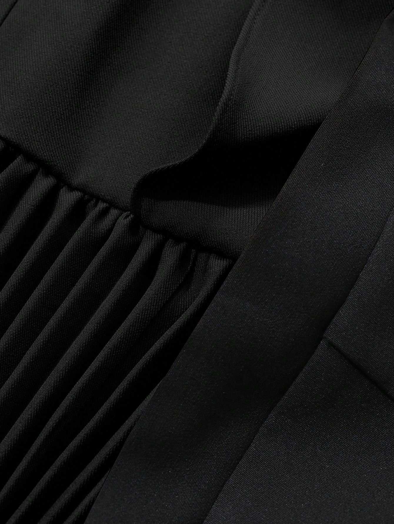 CM-DS077468 Women Elegant Seoul Style Round Neck Long Sleeve Waist Cinched Midi Pleated Dress - Black