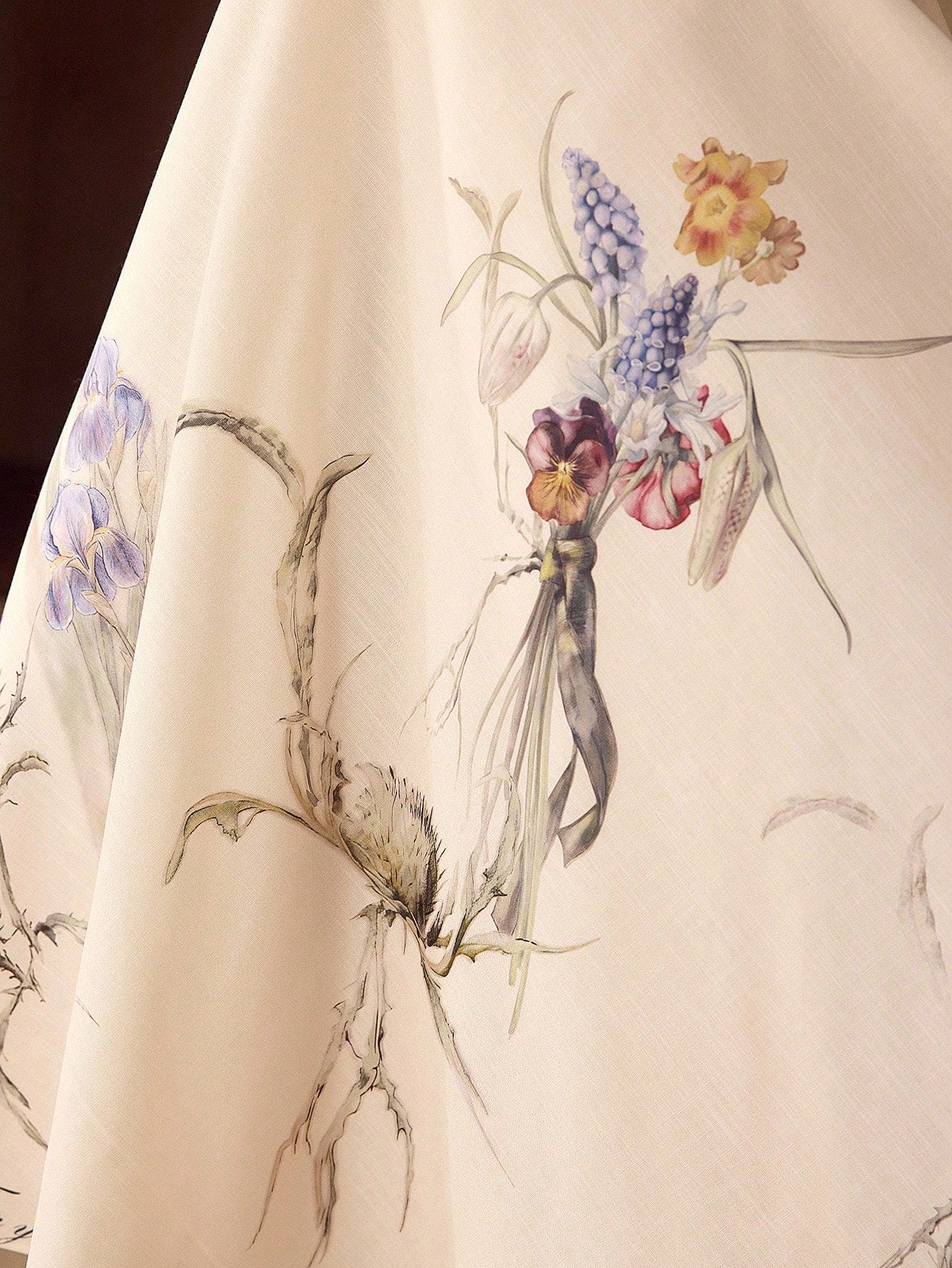 CM-BS943378 Women Elegant Seoul Style Mid Waist Floral Printed A-Line Midi Skirt
