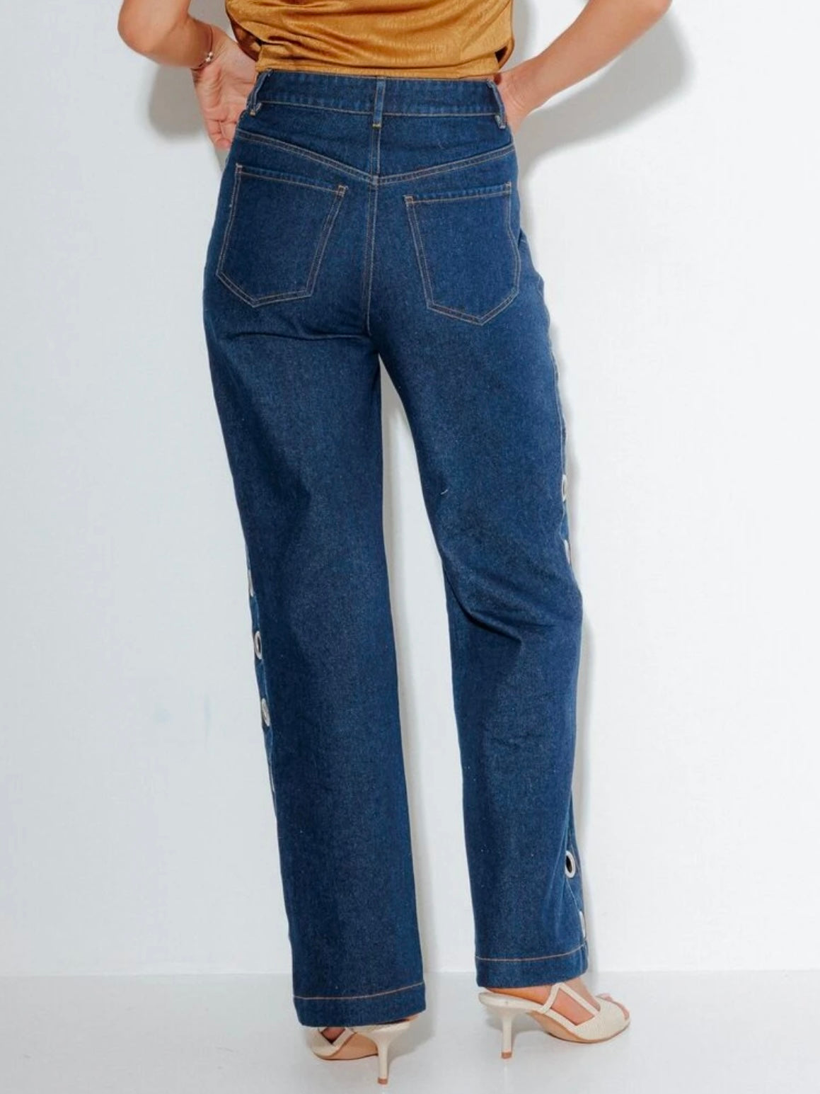 CM-BS877412 Women Casual Seoul Style Dark Wash Mid Waist Wide Leg Denim Jeans With Pockets And Buttons