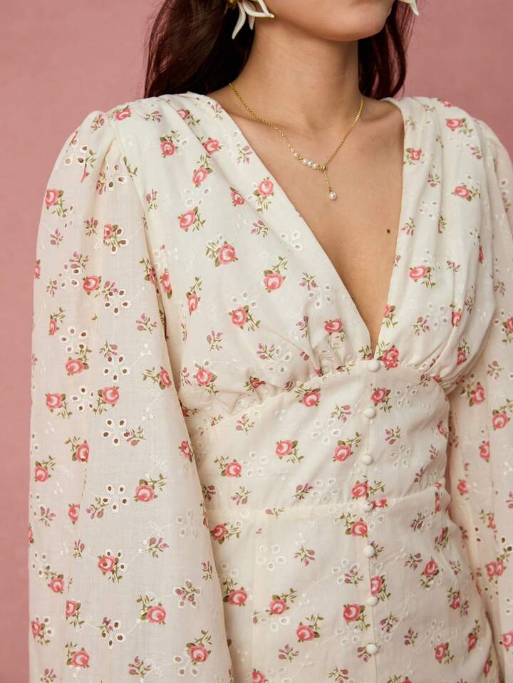 CM-DS269695 Women Elegant Seoul Style Floral Print Hollow Embroidery V-Neck Lantern Sleeve High Slit Maxi Dress