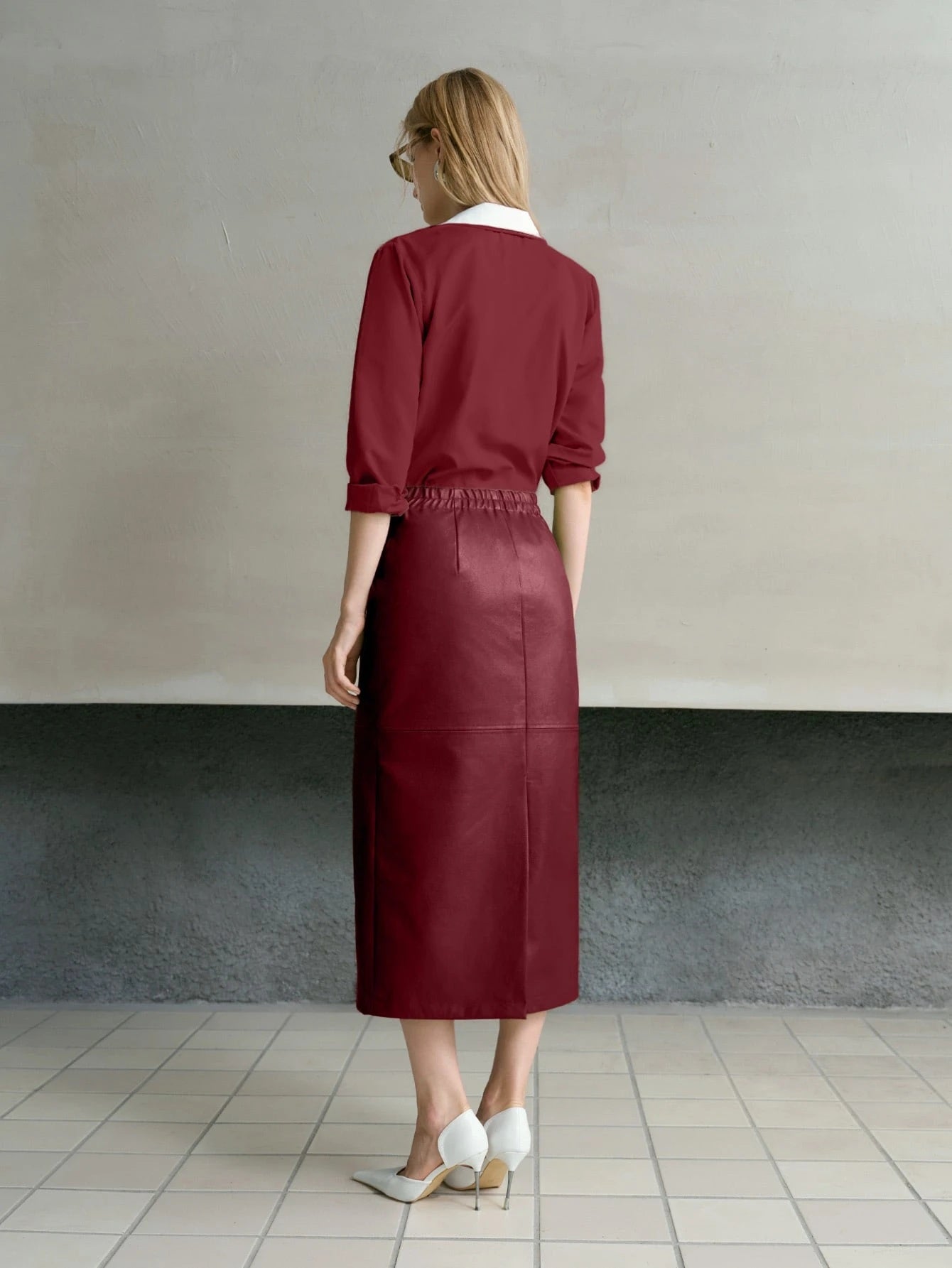 CM-BS407174 Women Elegant Seoul Style Mid Waist PU Leather Elastic Waist Split Hem Skirt - Burgundy