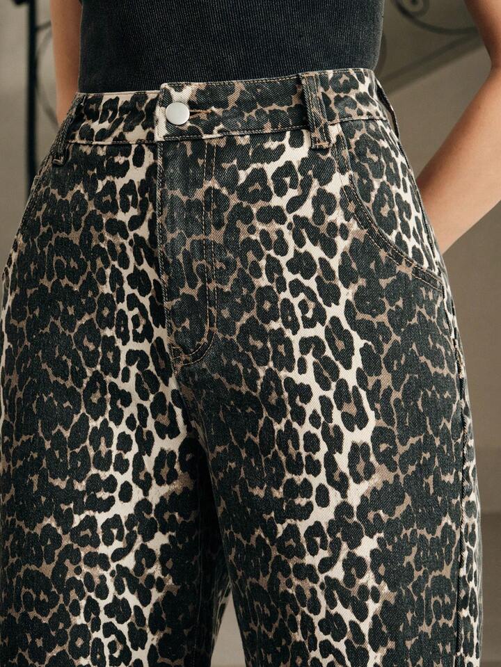 CM-BS954495 Women Elegant Seoul Style High Waist Pockets Leopard Print Wide Leg Loose Jeans - Coffee Brown