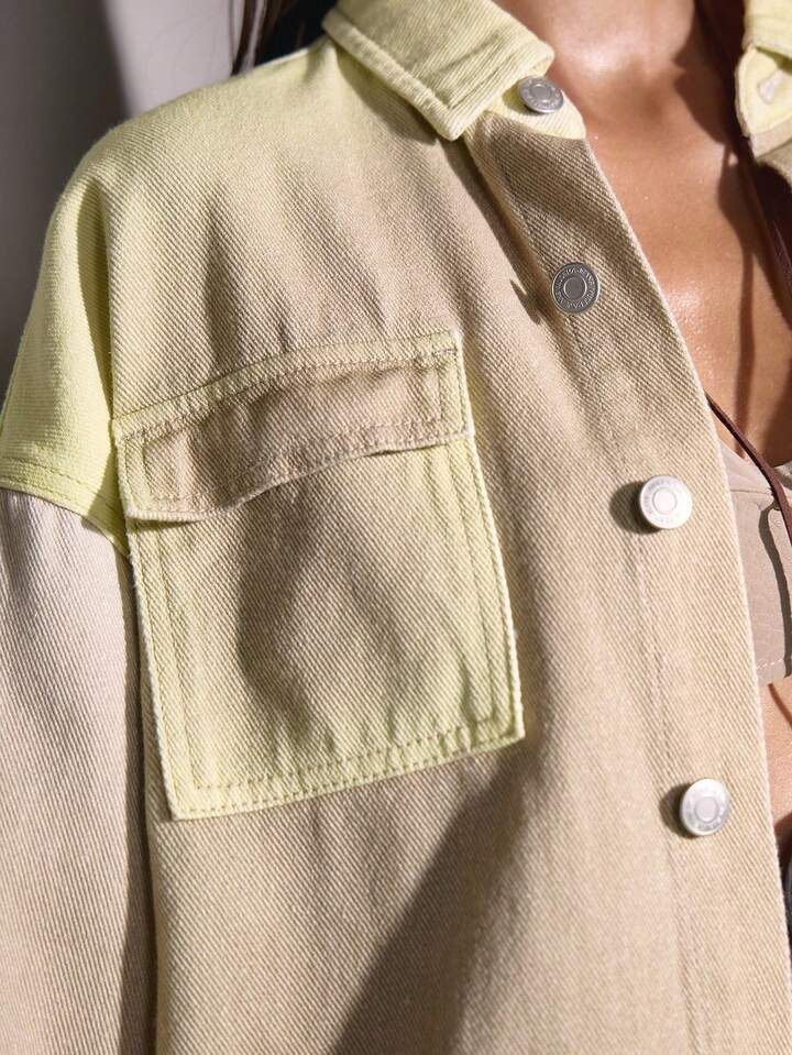 CM-CS493622 Women Casual Seoul Style Collar Neckline Long Sleeve Pocket Detail Acid Washed Oversized Denim Jacket