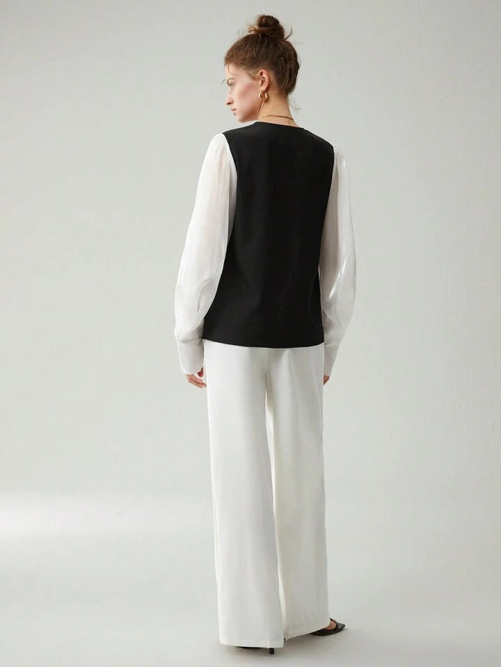 CM-TS156489 Women Casual Seoul Style Two Tone Lantern Sleeve Keyhole Neckline Blouse