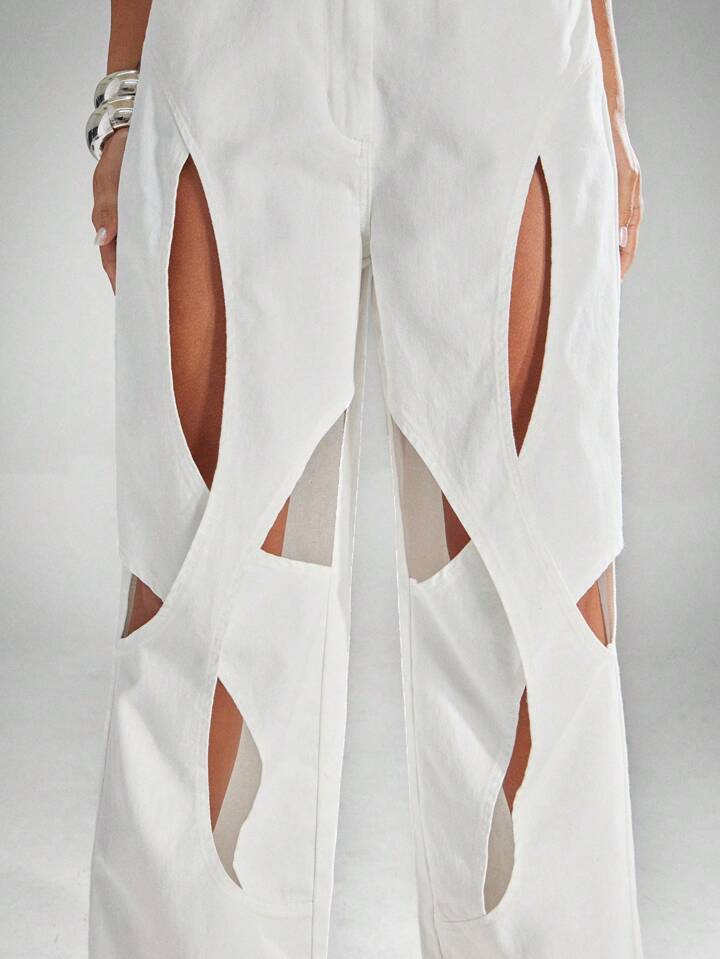 CM-BS332004 Women Casual Seoul Style Low Waist Straight Leg Cut Out Design Denim Jeans - White