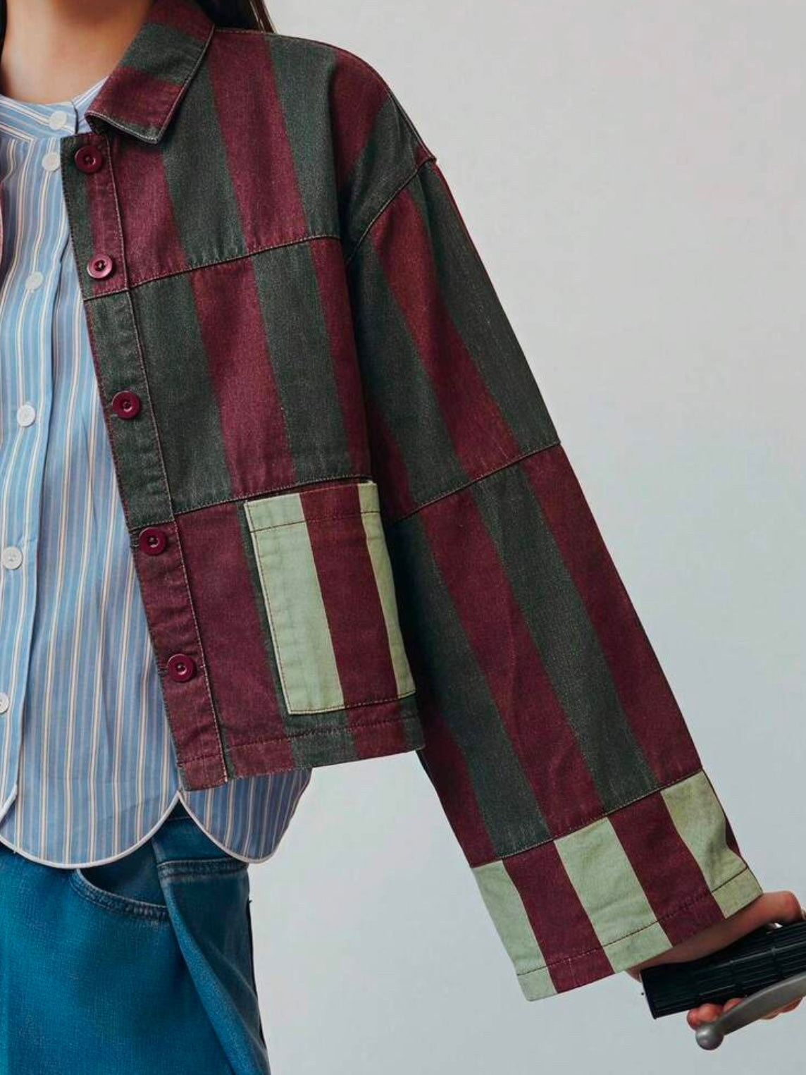 CM-CS921182 Women Elegant Seoul Style Collar Neckline Long Sleeve Striped Cropped Jacket