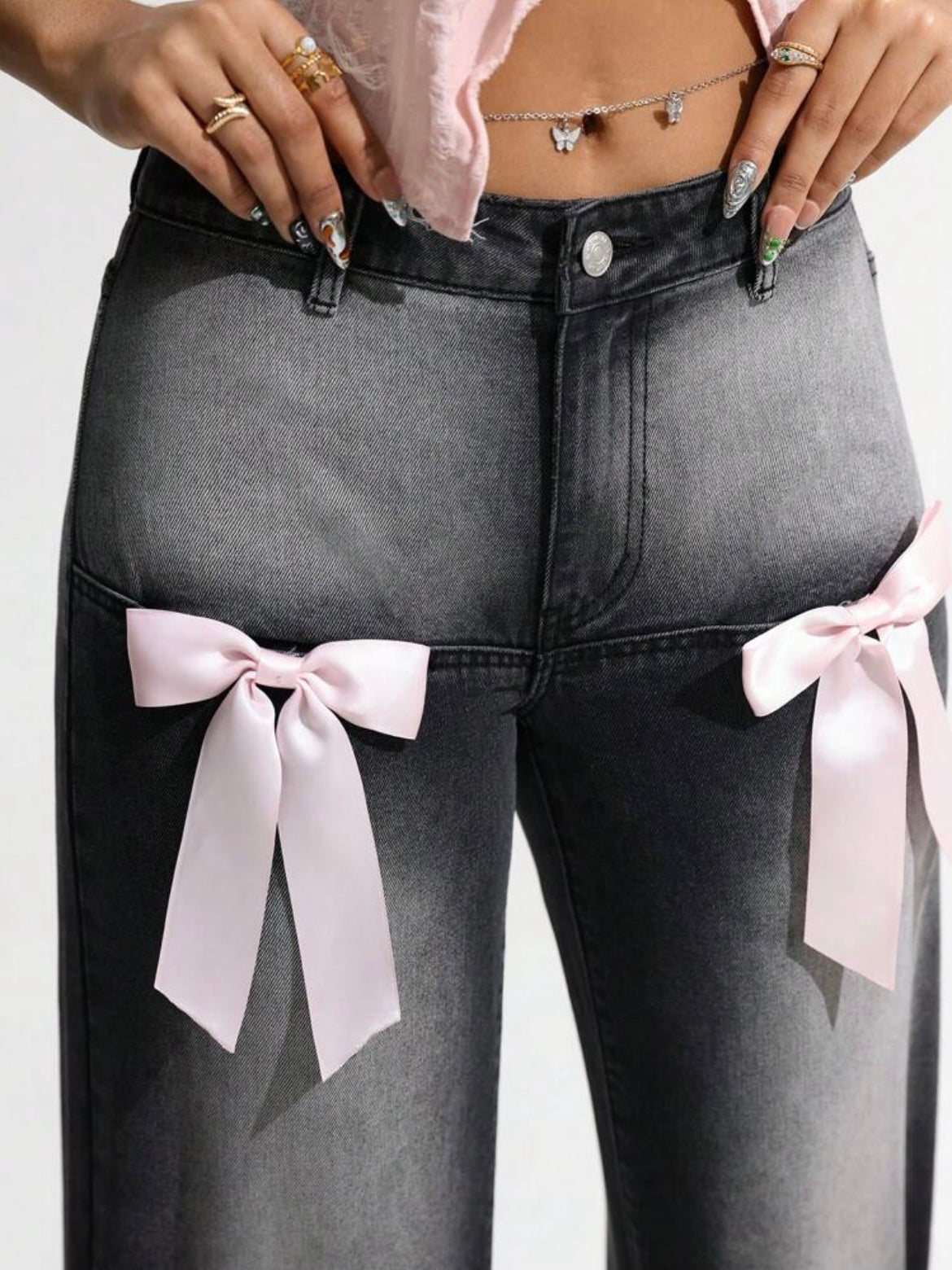 CM-BS282448 Women Casual Seoul Style Low-Waist Bow Decor Fitted Straight Leg Jeans - Black