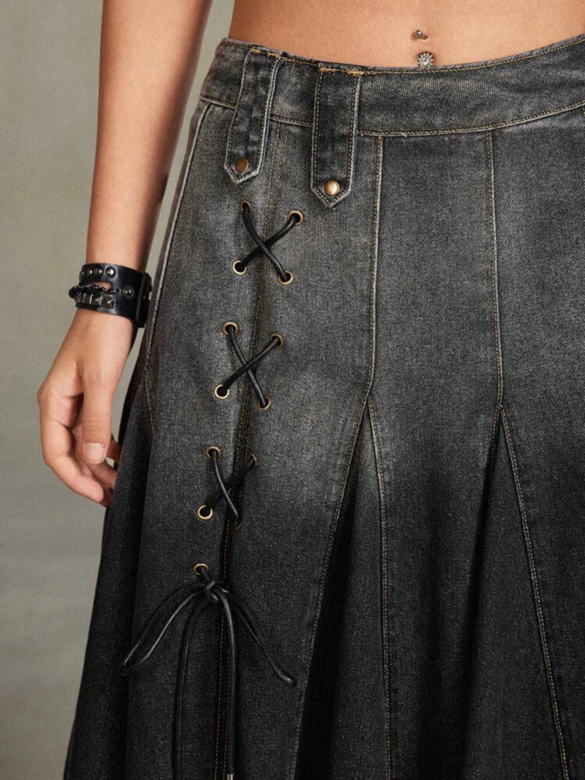CM-BS935301 Women Casual Seoul Style Asymmetrical Hem Frayed A-Line Denim High Waist Skirt