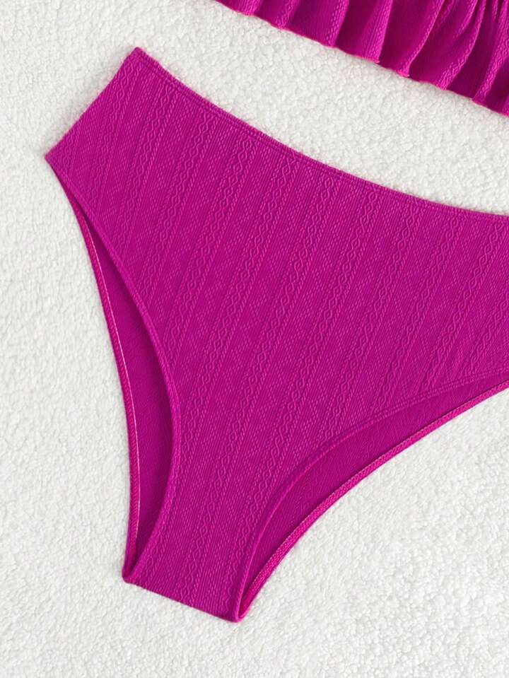 CM-SWS162299 Women Trendy Seoul Style Square Neck Ruffle Hem Bikini Swimsuit