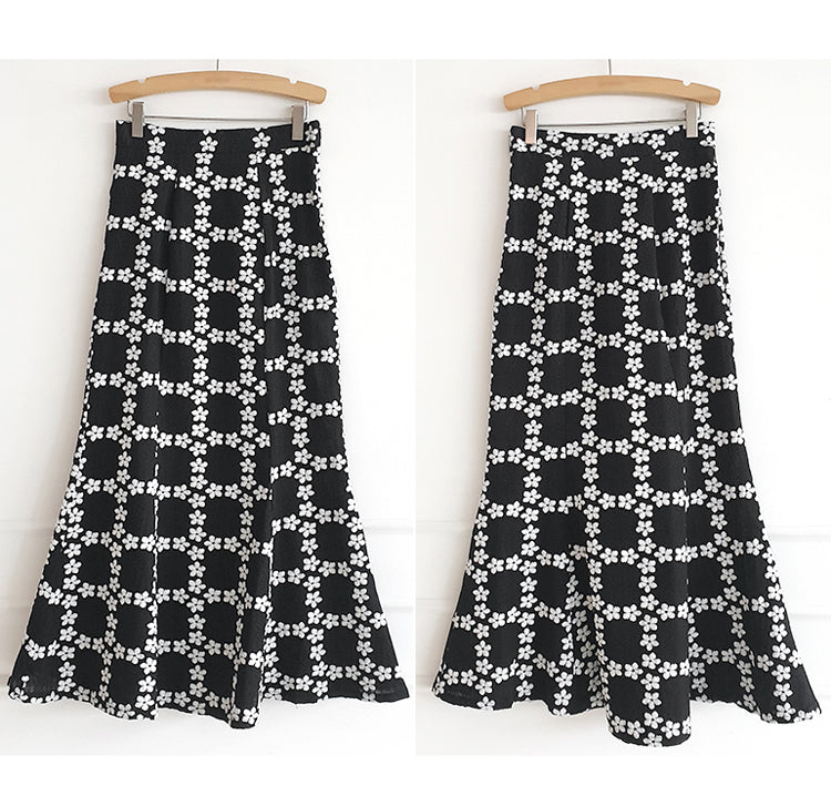 CM-SY073286 Women Elegant Seoul Style Lace V-Neck Short Sleeve Blouse With Pinched Waist Skirt - Set