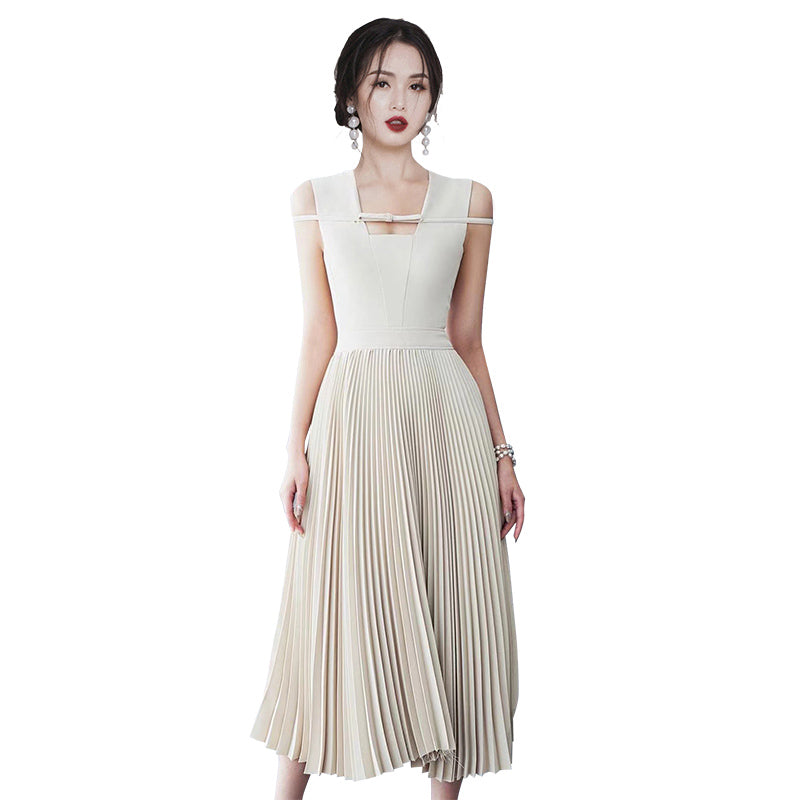 CM-DY011900 Women Elegant European Style Square Collar Sleeveless Pleated Midi Dress
