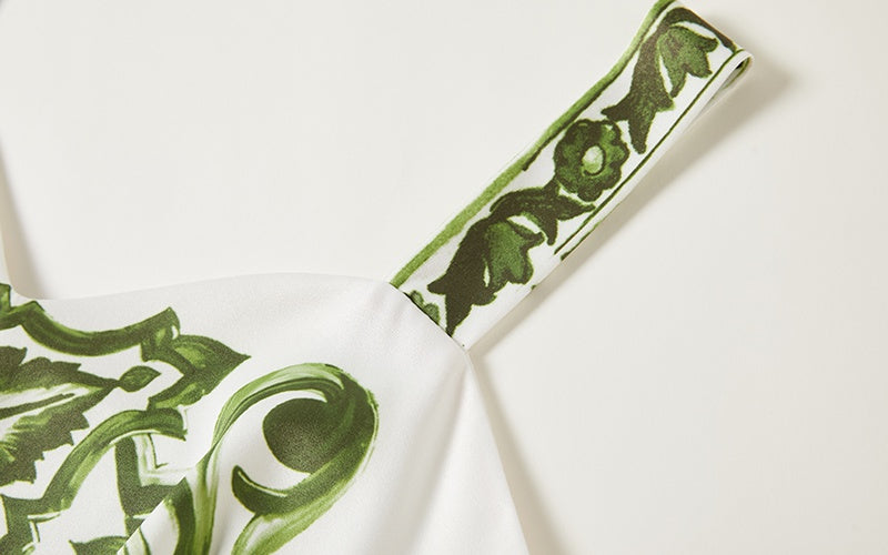 CM-SY012102 Women Elegant European Style Spaghetti Strap Sleeveless Crop Top With Maxi Skirt - Set