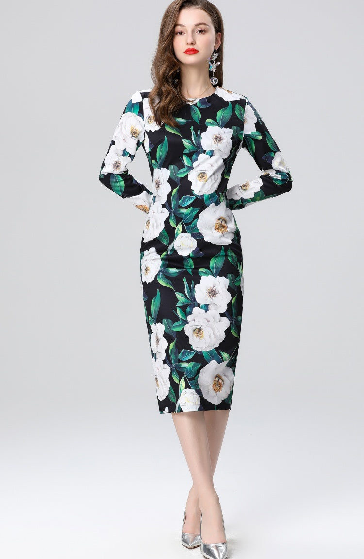 CM-DY035660 Women Elegant European Style Round Neck Long Sleeve High Waist Midi Dress