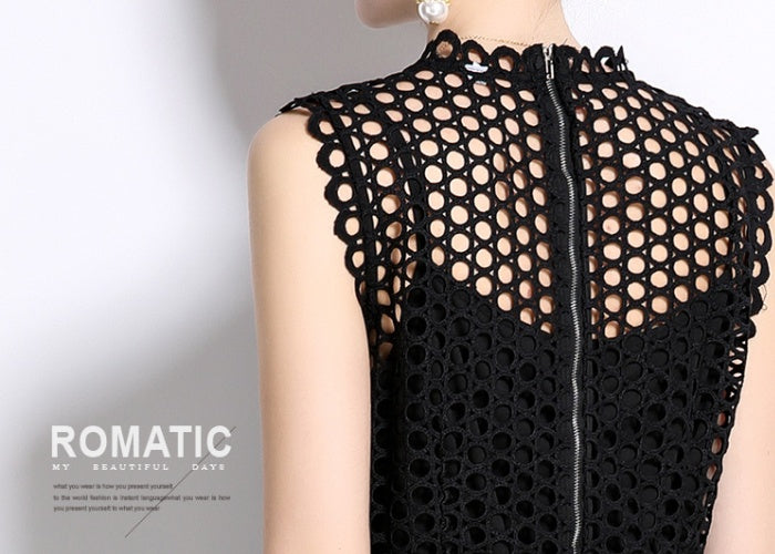 CM-DY037587 Women Elegant European Style Lace Round Neck Sleeveless Slit Maxi Dress - Black