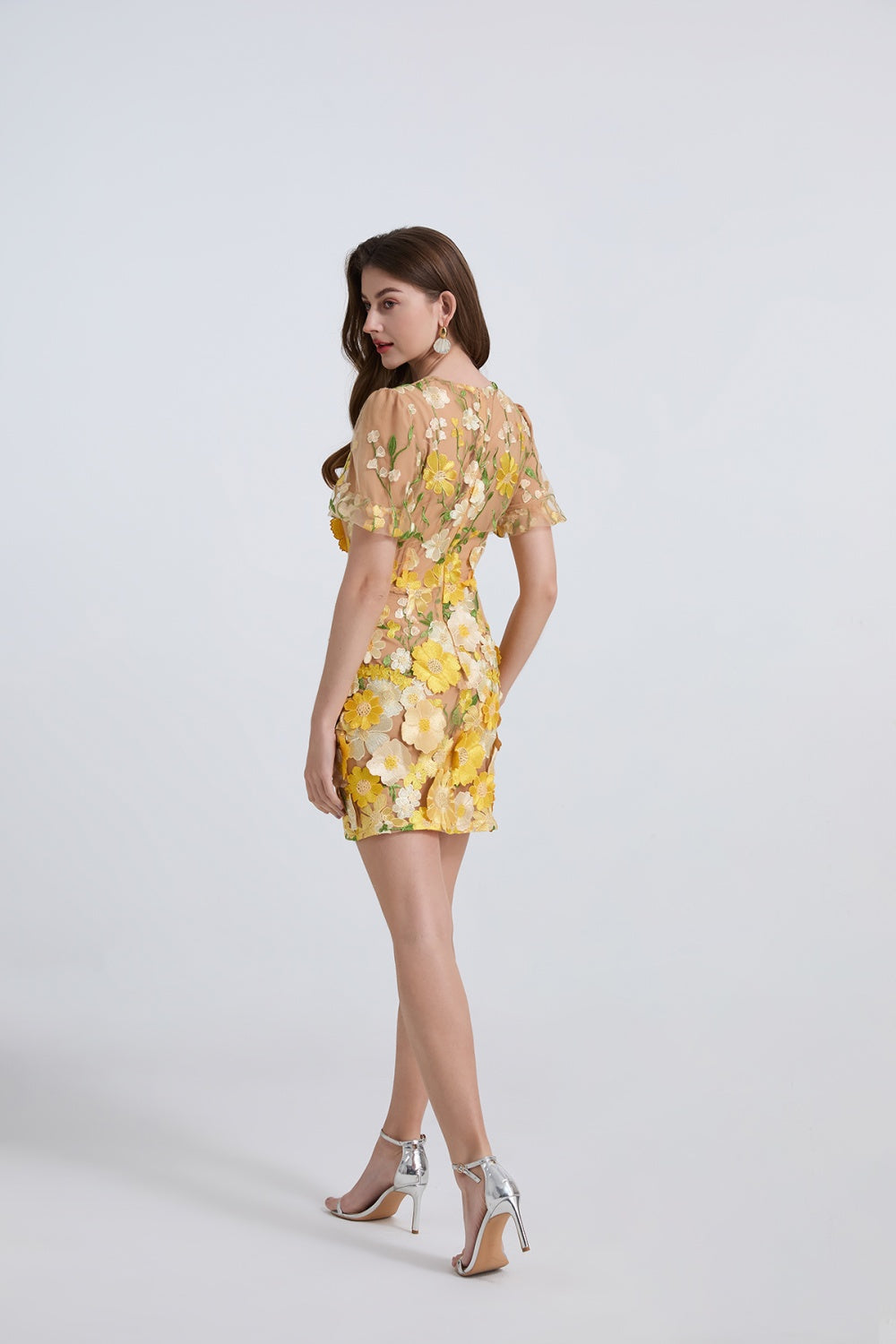 CM-DY039302 Women Elegant European Style V-Neck Short Sleeve Applique Mini Dress - Yellow