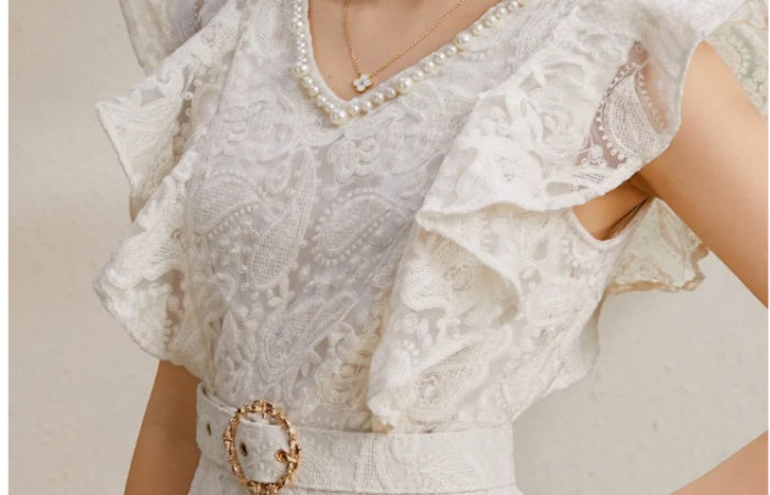 CM-DY050226 Women Elegant European Style V-Neck Boat Sleeve Belted Long Dress - Apricot