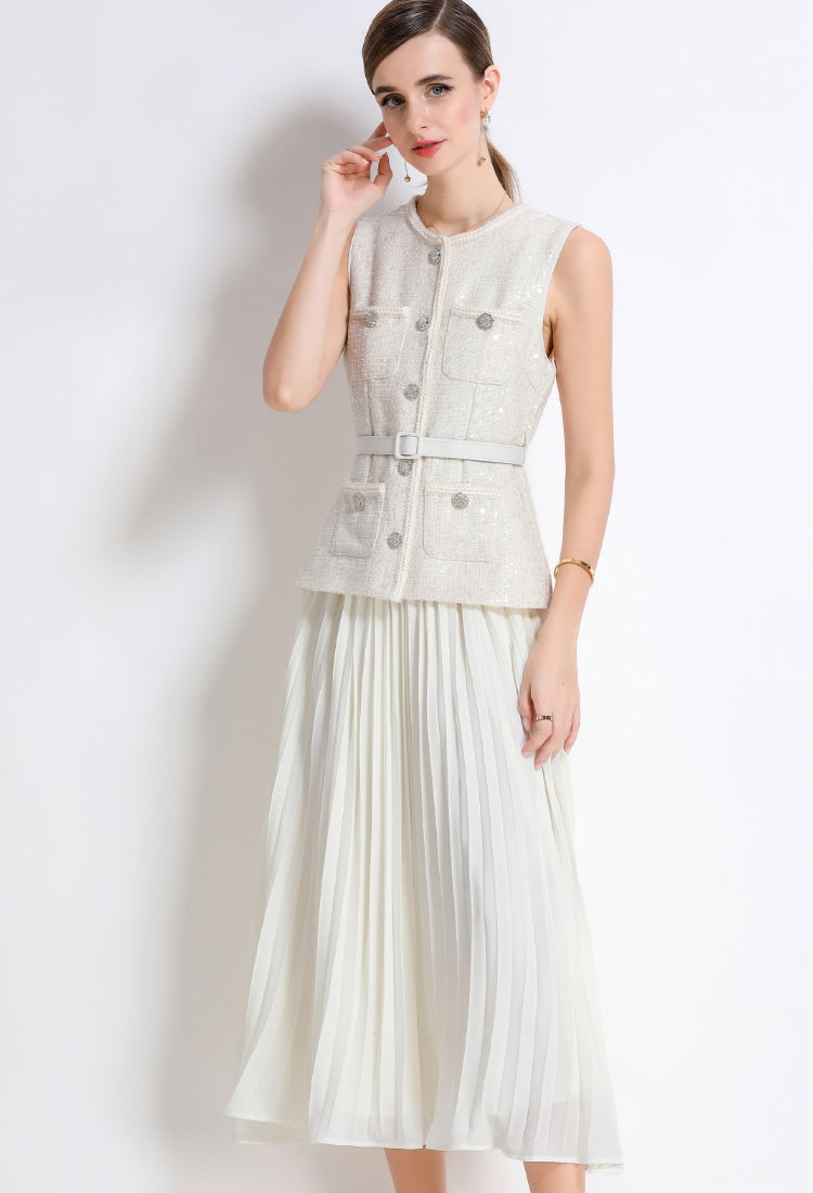 CM-DY052457 Women Elegant European Style Round Neck Sleeveless Single-Breasted Pleated Long Dress - Apricot