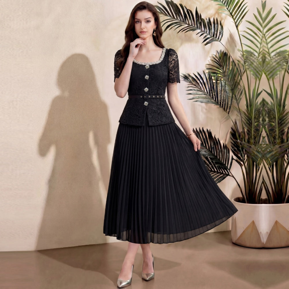 CM-DY071908 Women Elegant European Style Rhinestones Decor Round Neck Short Sleeve Pleated Midi Dress - Black