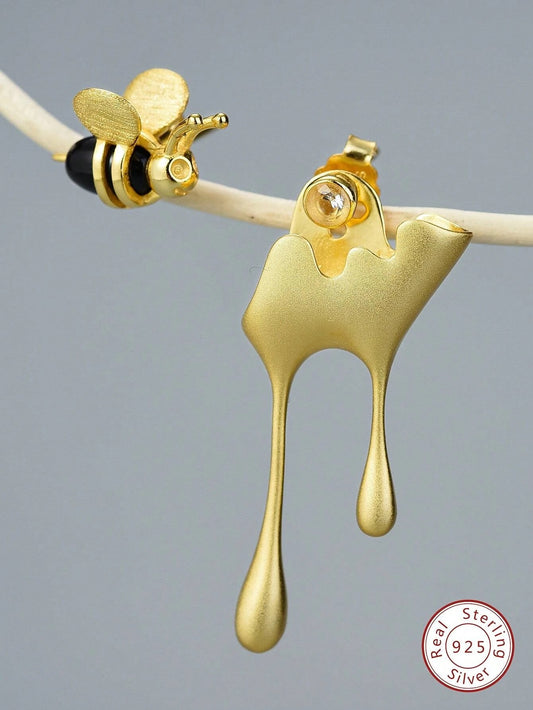 CM-AE727292 925 Sterling Silver Bee and Honey Asymmetric Stud Earrings - Yellow Gold