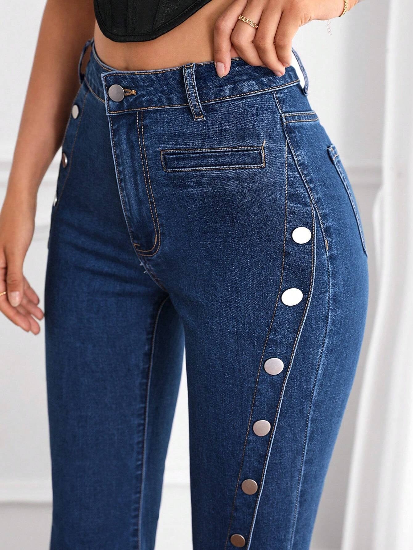 CM-BS938932 Women Casual Seoul Style Dark Wash Button Detail Flare Leg Jeans