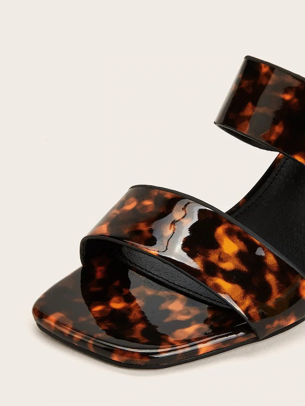 CM-SHS604669 Women Elegant Seoul Style Snakeskin Print Chunky Heeled Mules