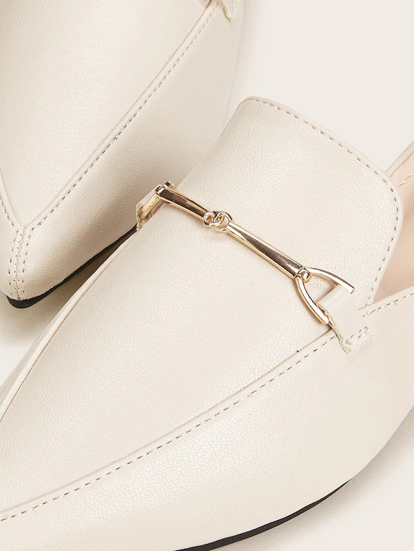 CM-SHS715173 Women Elegant Seoul Style Point Toe Metal Decor Flat Mules - White