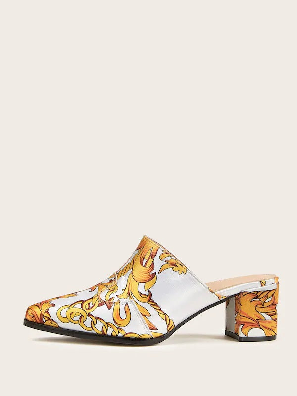 CM-SHS805377 Women Elegant Seoul Style Point Toe Chain Print Chunky Heeled Mules