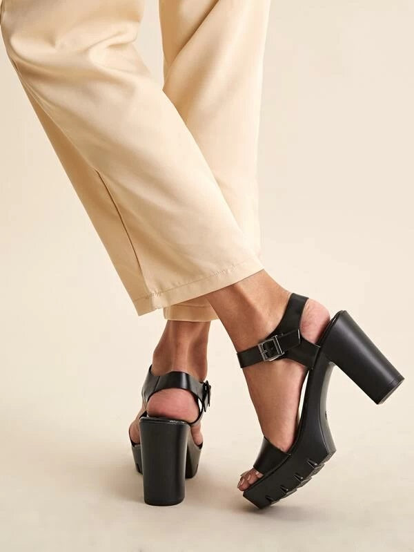 CM-SHS106212 Women Elegant Seoul Style Buckle Strap Chunky Heels - Black