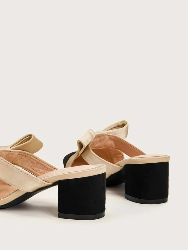 CM-SHS306810 Women Elegant Seoul Style Point Toe Bow Decor Chunky Heeled Mules