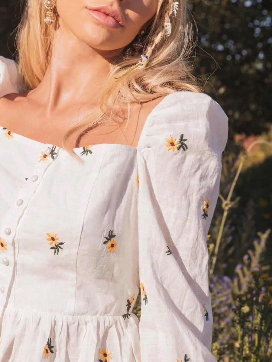 CM-TS608596 Women Trendy Bohemian Style Square Neck Sunflower Embroidered Peplum Blouse