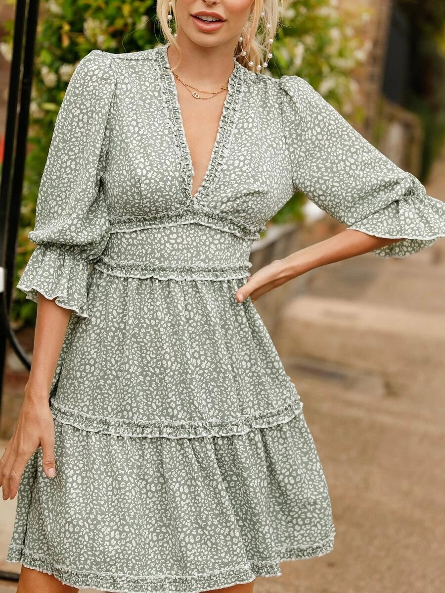 CM-DS615374 Women Casual Seoul Style Allover Print Frill Trim Backless A-Line Dress