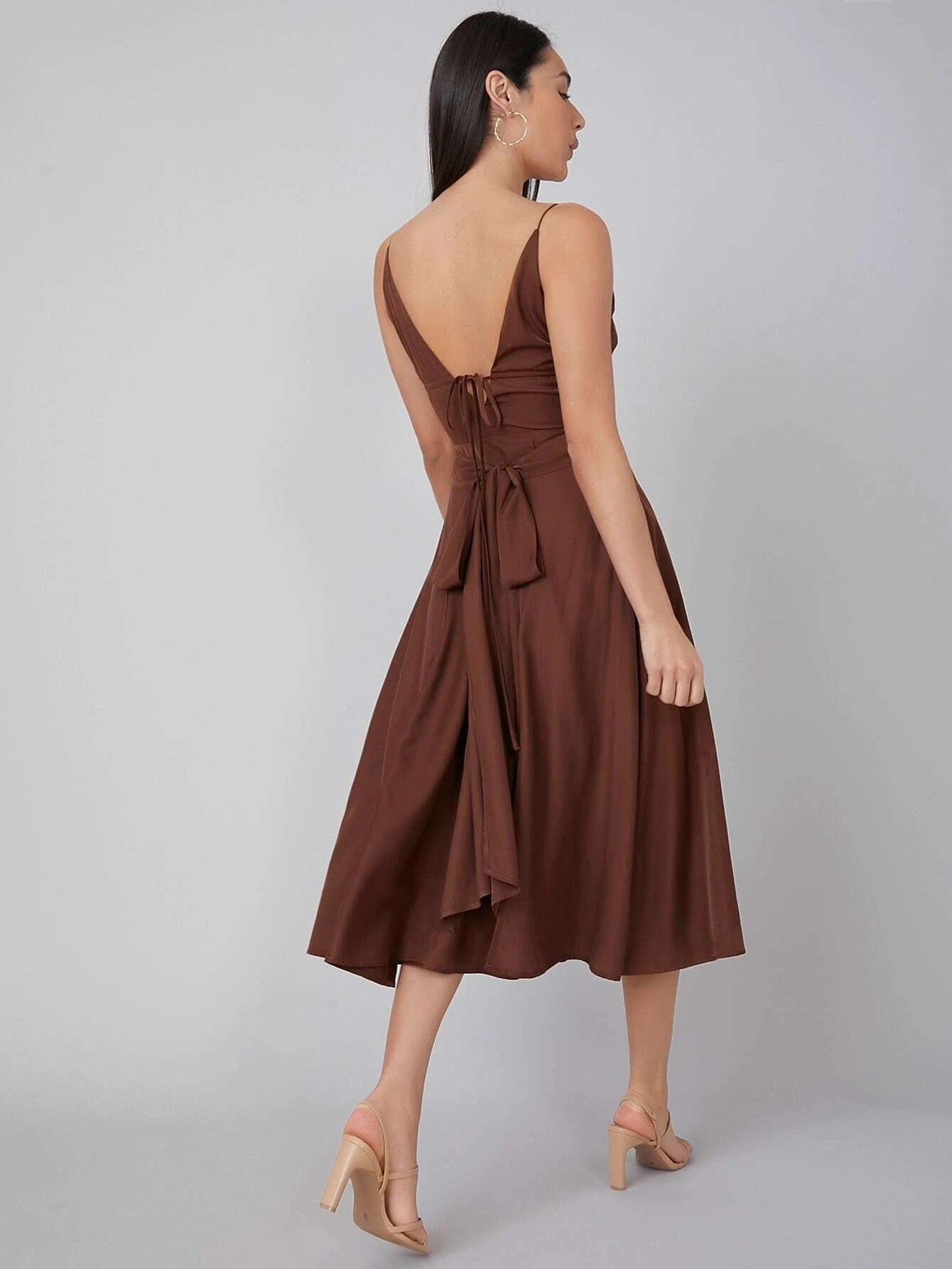 CM-ES106486 Women Elegant Seoul Style Viscose Sleeveless Plunging Neck Slip Dress - Coffee Brown