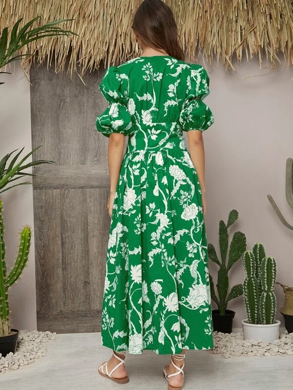 CM-ES412277 Women Trendy Bohemian Style Deep V-Neck Gathered Sleeve Button Front Floral Dress - Green