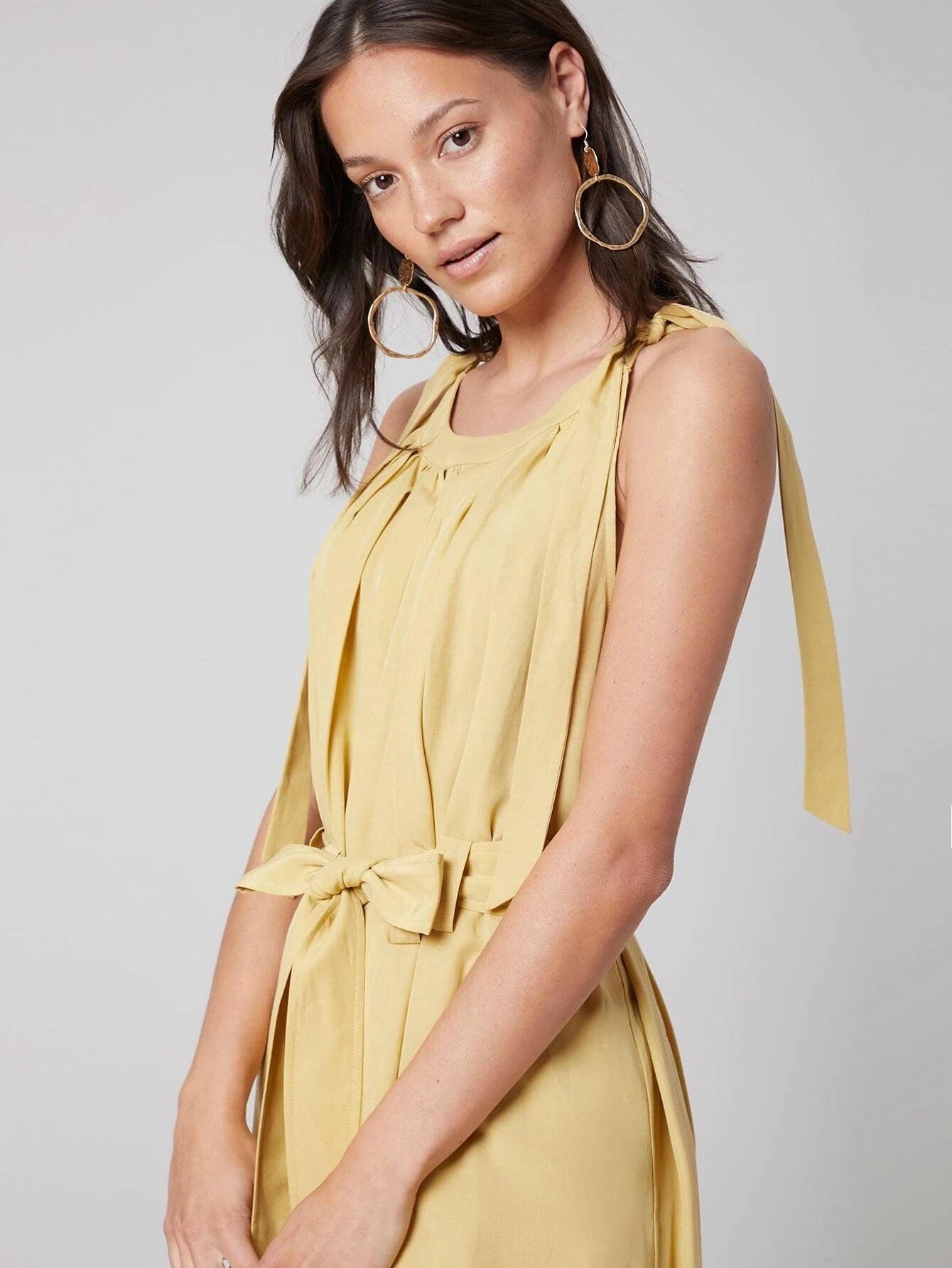 CM-ES317428 Women Elegant Seoul Style Round Neck Sleeveless Belted Cami Dress - Yellow
