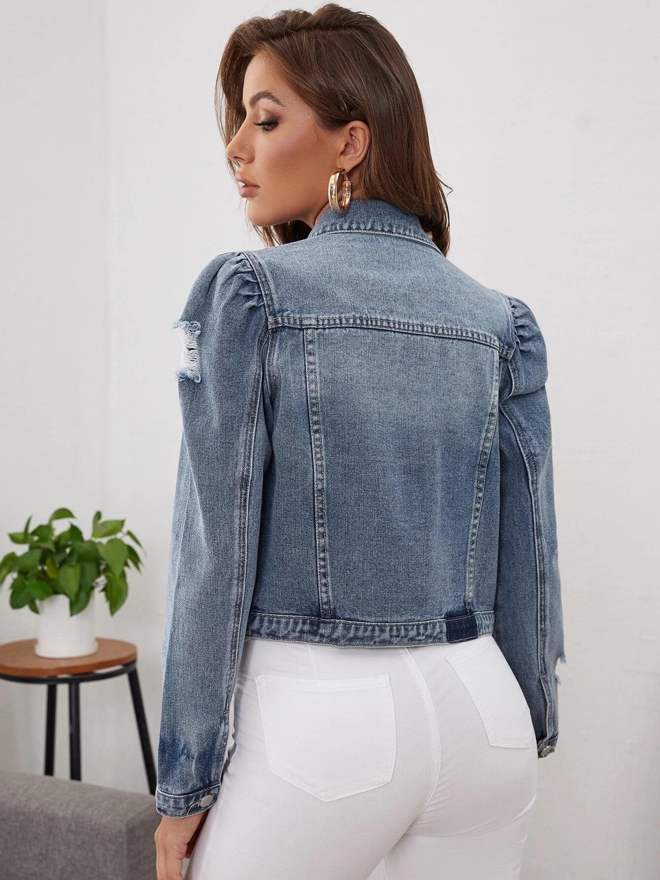 CM-CS414785 Women Casual Seoul Style Medium Wash Gathered Sleeve Ripped Crop Denim Jacket