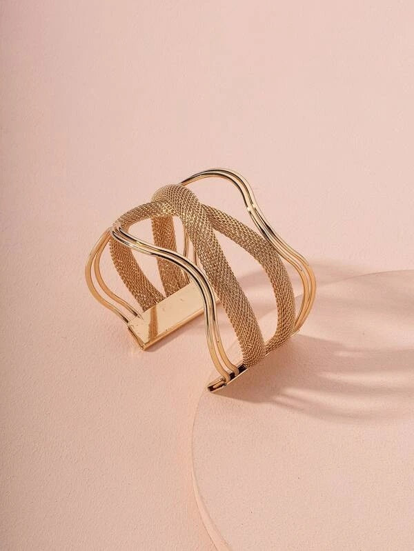 CM-AXS602051 Women Trendy Seoul Style Hollow Metal Bangle - Gold